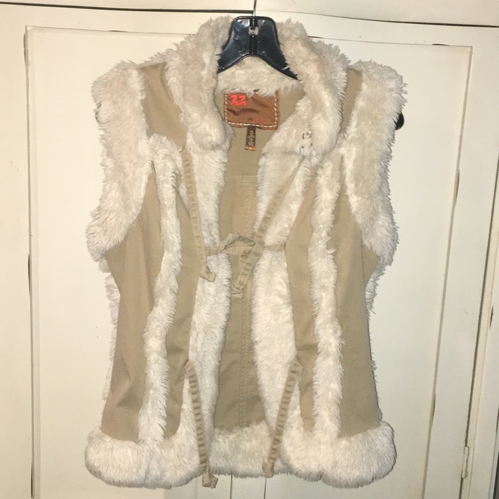 Fun vest!